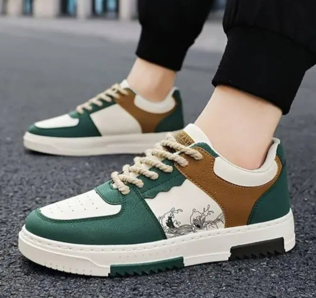 Sneakers shoes