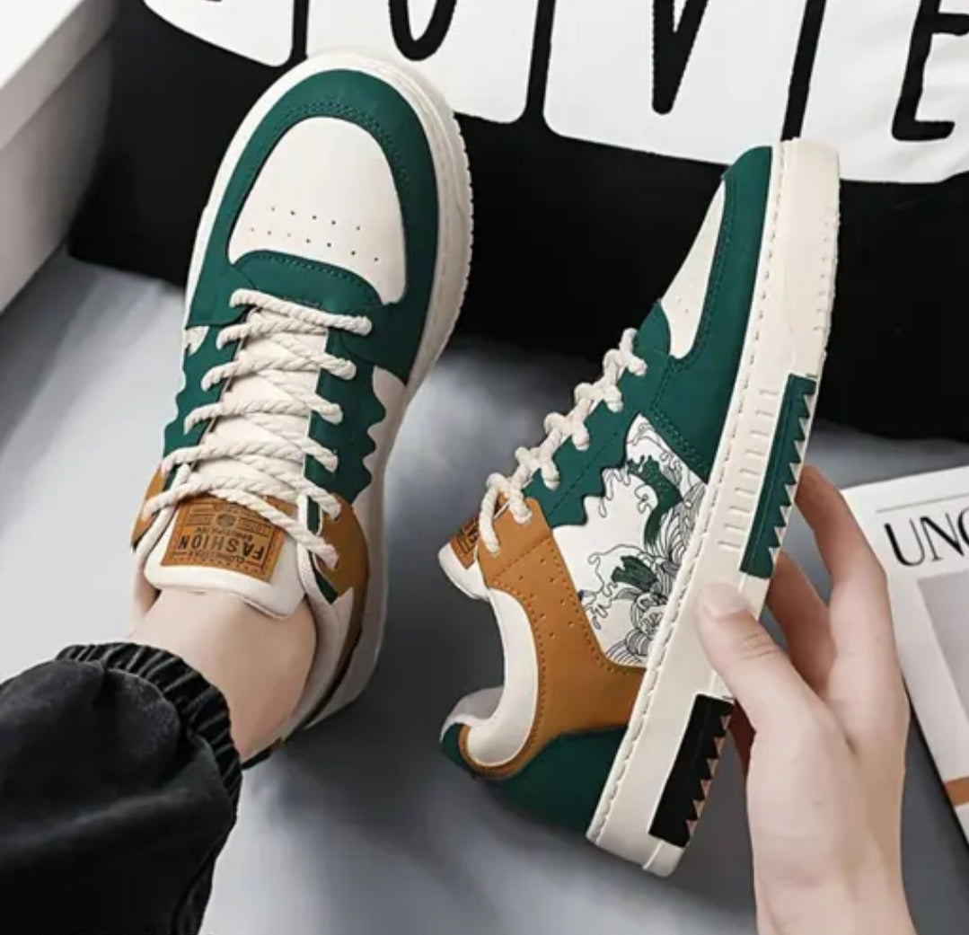 Sneakers shoes