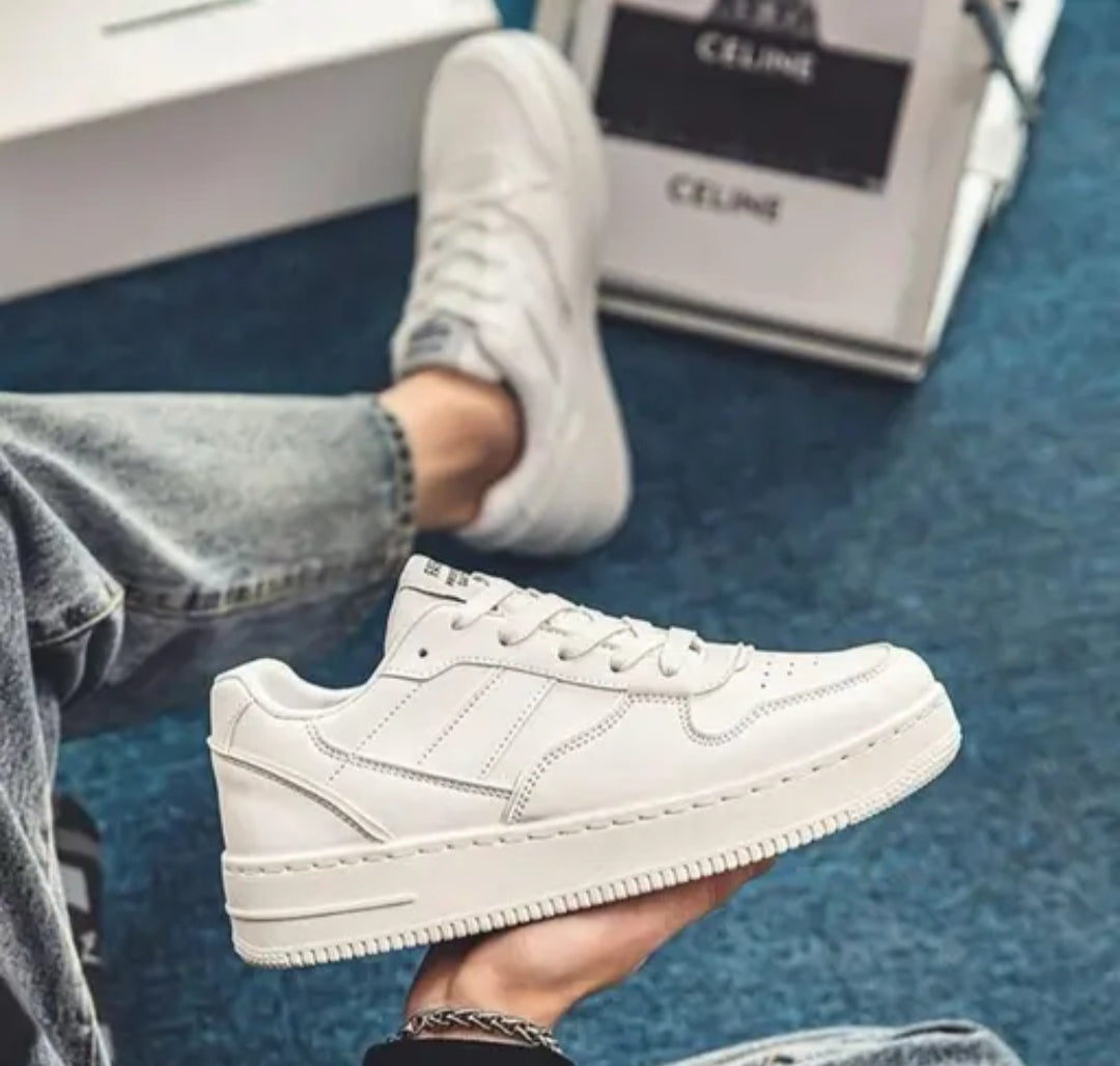 Full white Sneakers