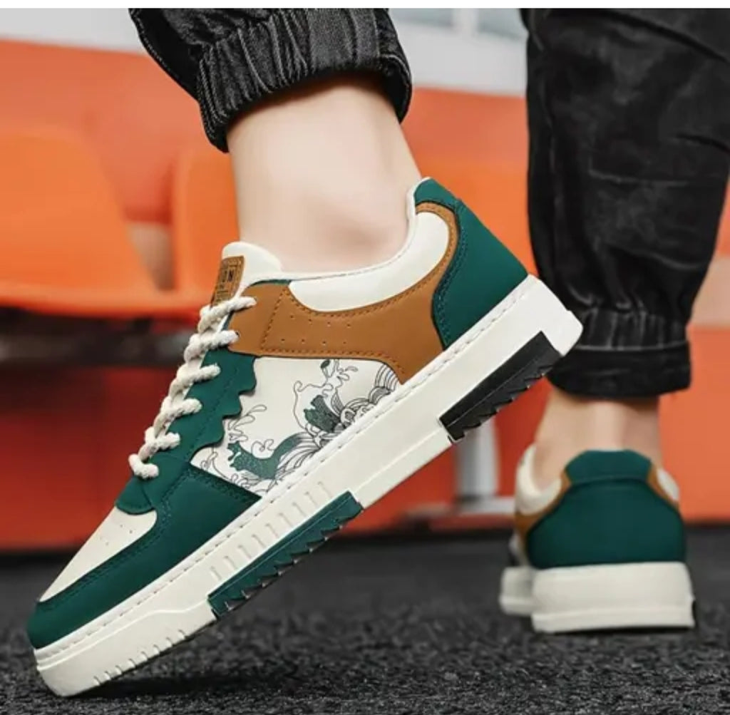 Sneakers shoes